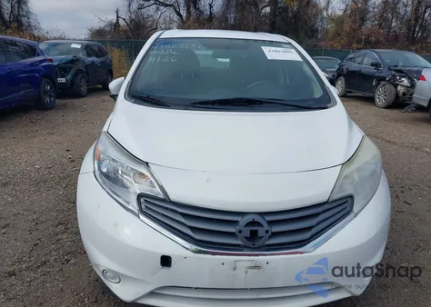 2015 Nissan Versa Note S (Sr)/S Plus/Sl/Sr/Sv z USA, uszkodzony, nr VIN 3N1CE2CP1FL427270